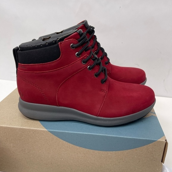 Clarks Unstructured Leather Lace-Up Boots - Un Adorn Walk in Red - Picture 3 of 8